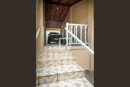 Casa à venda com 300m², 3 quartos e 2 vagas Casa à venda com 300m², 3 quartos e 2 vagasGaragem