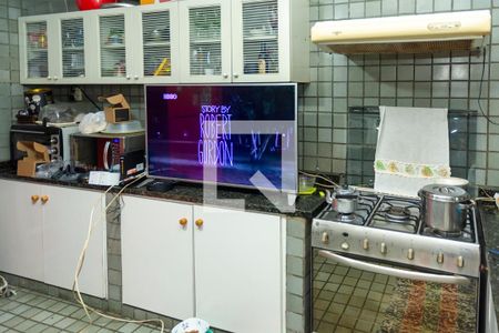 Casa à venda com 300m², 3 quartos e 2 vagas Casa à venda com 300m², 3 quartos e 2 vagasCozinha - Armários