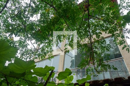 Casa à venda com 300m², 3 quartos e 2 vagas Casa à venda com 300m², 3 quartos e 2 vagasQuintal