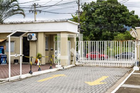 Apartamento para alugar com 45m², 2 quartos e 1 vagaFachada e portaria