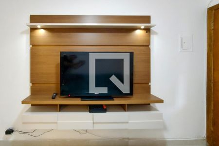 Sala de apartamento para alugar com 2 quartos, 45m² em Guilhermina, Praia Grande