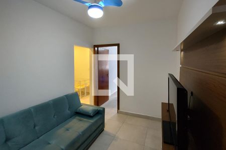 Sala de apartamento para alugar com 2 quartos, 45m² em Guilhermina, Praia Grande