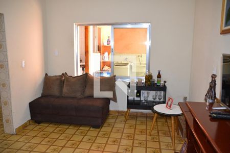 Casa à venda com 180m², 4 quartos e 1 vagaSala 2