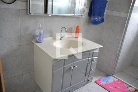 Casa à venda com 180m², 4 quartos e 1 vagaBanheiro 1