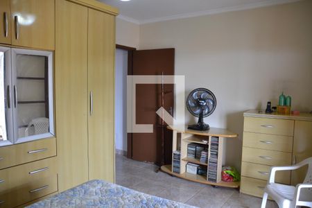 Casa à venda com 180m², 4 quartos e 1 vagaQuarto 1