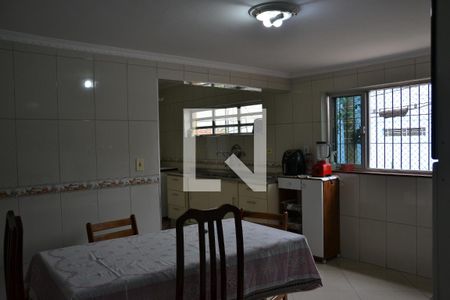 Casa à venda com 180m², 4 quartos e 1 vagaCozinha casa 1