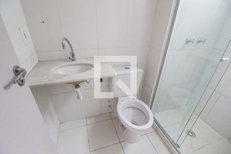 Apartamento à venda com 72m², 3 quartos e 1 vaga Apartamento à venda com 72m², 3 quartos e 1 vagaBanheiro 2