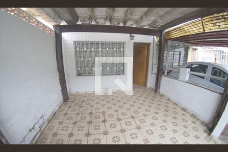 Entrada de casa para alugar com 2 quartos, 95m² em Ferreira, São Paulo