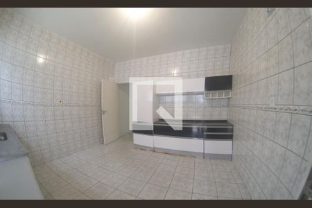 Cozinha de casa para alugar com 2 quartos, 95m² em Ferreira, São Paulo