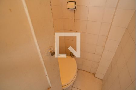 Apartamento à venda com 61m², 1 quarto e sem vaga Apartamento à venda com 61m², 1 quarto e sem vagaBanheiro de serviço