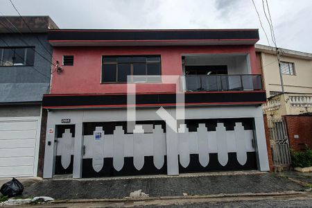 Casa à venda com 326m², 6 quartos e 3 vagasFachada