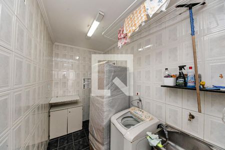 Casa à venda com 326m², 6 quartos e 3 vagasÁrea de Serviço