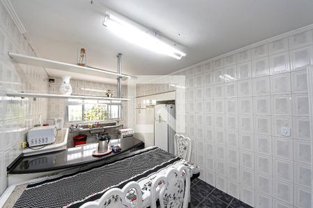 Casa à venda com 326m², 6 quartos e 3 vagasCozinha