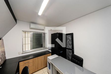 Casa à venda com 326m², 6 quartos e 3 vagasQuarto 2
