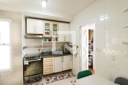 Apartamento à venda com 93m², 3 quartos e 2 vagasCozinha