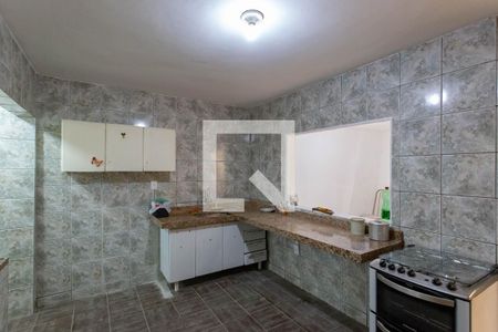 Casa à venda com 100m², 3 quartos e 1 vaga Casa à venda com 100m², 3 quartos e 1 vagaCozinha