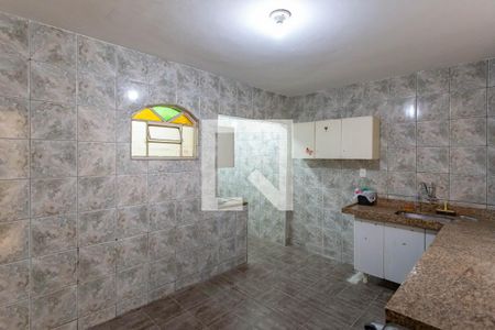 Casa à venda com 100m², 3 quartos e 1 vaga Casa à venda com 100m², 3 quartos e 1 vagaCozinha