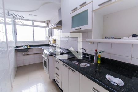 Apartamento à venda com 57m², 2 quartos e 1 vaga Apartamento à venda com 57m², 2 quartos e 1 vagaCozinha