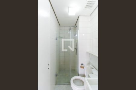 Apartamento à venda com 57m², 2 quartos e 1 vaga Apartamento à venda com 57m², 2 quartos e 1 vagaBanheiro