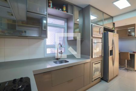 Apartamento à venda com 100m², 3 quartos e 2 vagas Apartamento à venda com 100m², 3 quartos e 2 vagasCozinha