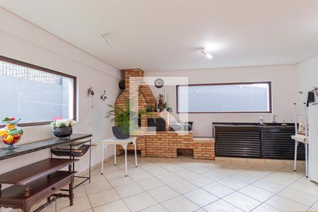 Casa para alugar com 292m², 4 quartos e 5 vagasChurrasqueira