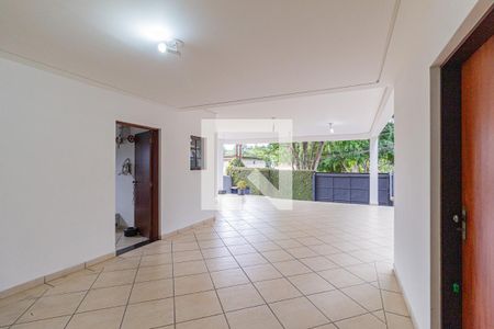 Casa para alugar com 292m², 4 quartos e 5 vagasGaragem