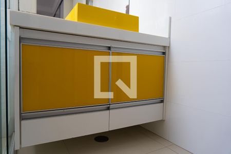 Casa à venda com 148m², 3 quartos e 2 vagas Casa à venda com 148m², 3 quartos e 2 vagasBanheiro da Suíte