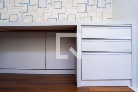 Casa à venda com 148m², 3 quartos e 2 vagas Casa à venda com 148m², 3 quartos e 2 vagasEscritório