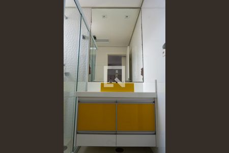 Casa à venda com 148m², 3 quartos e 2 vagas Casa à venda com 148m², 3 quartos e 2 vagasBanheiro da Suíte