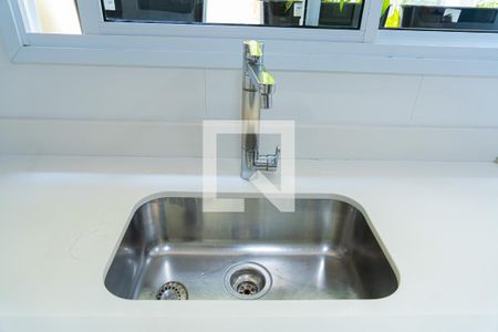 Casa à venda com 148m², 3 quartos e 2 vagas Casa à venda com 148m², 3 quartos e 2 vagasCozinha