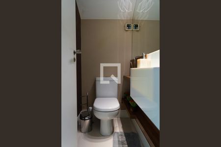 Casa à venda com 148m², 3 quartos e 2 vagas Casa à venda com 148m², 3 quartos e 2 vagasLavabo