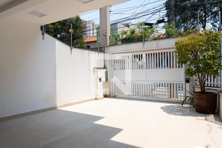 Casa à venda com 148m², 3 quartos e 2 vagas Casa à venda com 148m², 3 quartos e 2 vagasGaragem