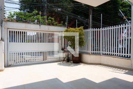 Casa à venda com 148m², 3 quartos e 2 vagas Casa à venda com 148m², 3 quartos e 2 vagasGaragem