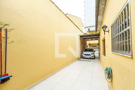 Casa à venda com 291m², 3 quartos e 6 vagas Casa à venda com 291m², 3 quartos e 6 vagasGaragem