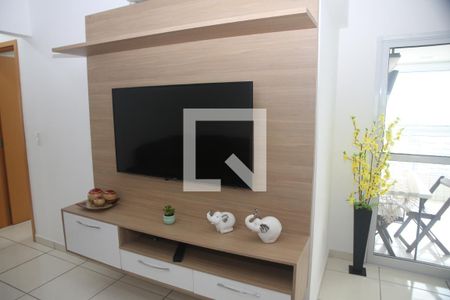 Sala de apartamento para alugar com 2 quartos, 94m² em Guilhermina, Praia Grande