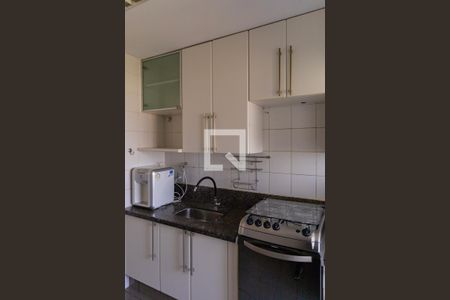 Apartamento à venda com 80m², 2 quartos e 1 vagaCozinha e Área de Serviço