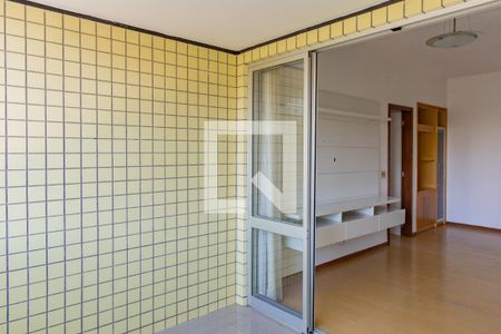 Varanda de apartamento à venda com 2 quartos, 80m² em Santa Efigênia, Belo Horizonte