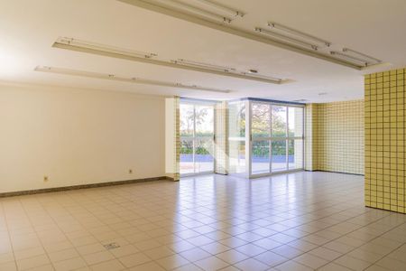 Apartamento à venda com 80m², 2 quartos e 1 vagaÁrea comum