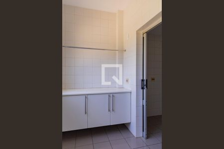 Apartamento à venda com 80m², 2 quartos e 1 vagaCozinha e Área de Serviço