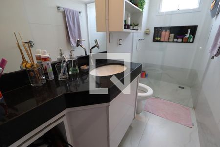 Apartamento para alugar com 230m², 3 quartos e 2 vagasBanheiro da Suíte 2