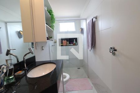 Apartamento para alugar com 230m², 3 quartos e 2 vagasBanheiro da Suíte 2