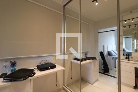 Apartamento para alugar com 230m², 3 quartos e 2 vagasCloset da suíte 1