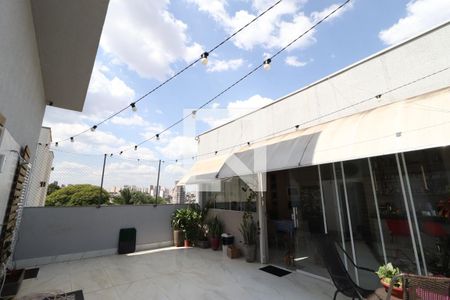 Apartamento para alugar com 230m², 3 quartos e 2 vagasVaranda