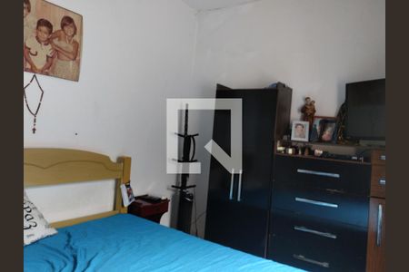 Casa à venda com 70m², 2 quartos e 2 vagasQuarto 2