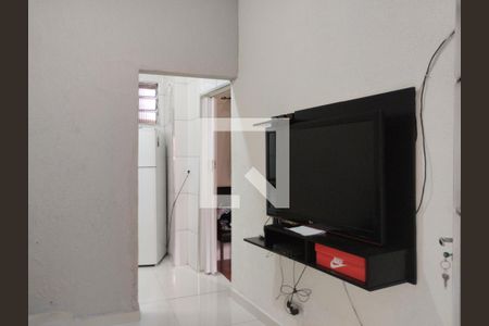 Casa à venda com 70m², 2 quartos e 2 vagasSala 2