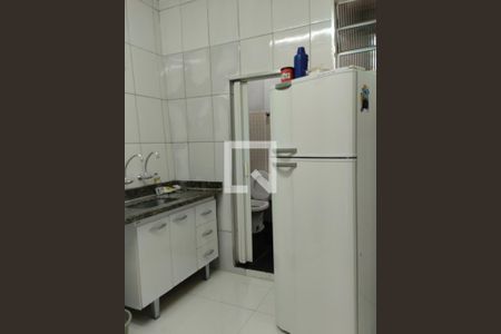 Casa à venda com 70m², 2 quartos e 2 vagasCozinha 2