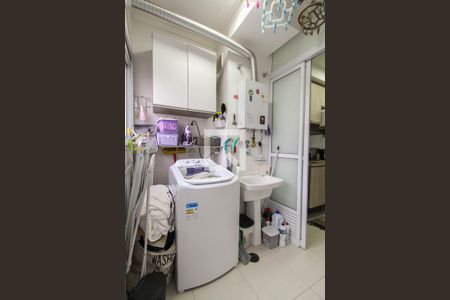 Apartamento à venda com 80m², 2 quartos e 2 vagas Apartamento à venda com 80m², 2 quartos e 2 vagasÁrea de Serviço