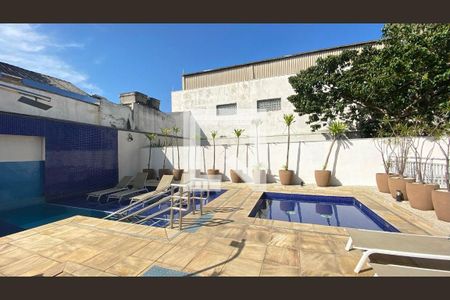 Apartamento à venda com 80m², 2 quartos e 2 vagasPiscina