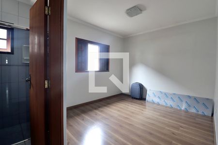 Casa à venda com 190m², 3 quartos e 3 vagasSuíte 3 - Quarto