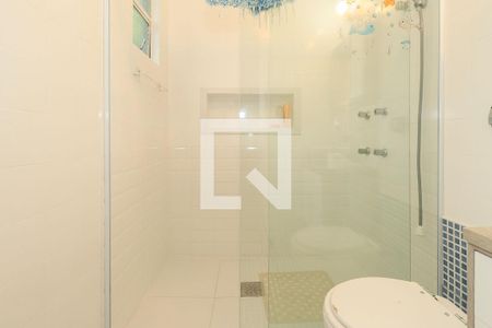 Casa à venda com 300m², 4 quartos e 2 vagas Casa à venda com 300m², 4 quartos e 2 vagasBanheiro da Suíte 3